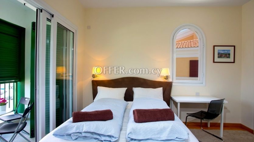 Luxury 2 Bedroom Apartment in Limassol Marina - 9