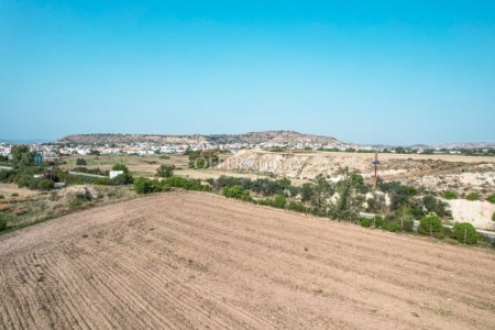 Field for Sale in Oroklini, Larnaca - 2