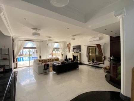 6-bedroom Detached Villa 500 sqm in Meneou - 10
