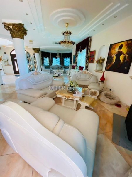 4 Bed + Maid's Rooms Detached Villa For Rent Limassol - 6