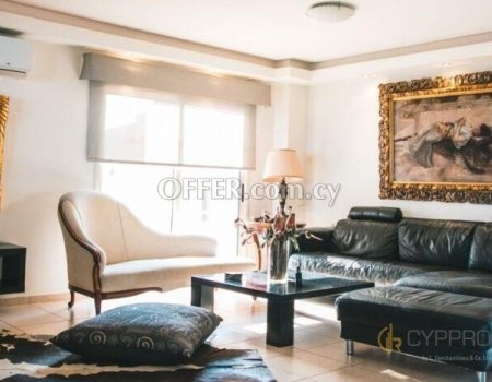 3 Bedroom Penthouse with Sea View in Tourist Area - 8