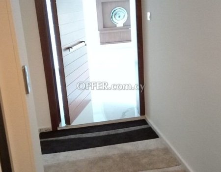 1 Bedroom Beachfront Apartment with Sea View in Tourist Area - 5