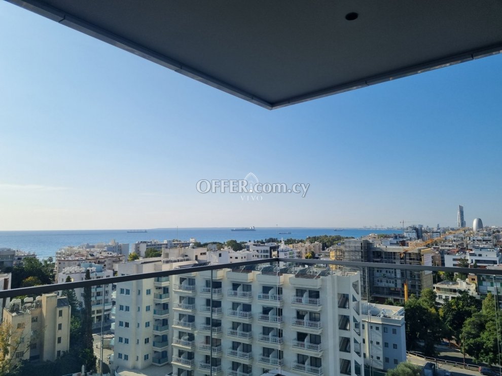 SEA VIEW LUXURY THREE BEDROOM APARTMENT WITH ALL CONCIERGE SERVICES - 1