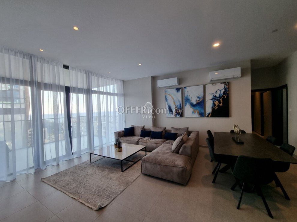 SEA VIEW LUXURY THREE BEDROOM APARTMENT WITH ALL CONCIERGE SERVICES - 9