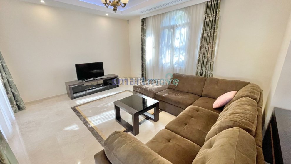 5 Bedroom Villa Pool For Rent Limassol Tourist Area - 11