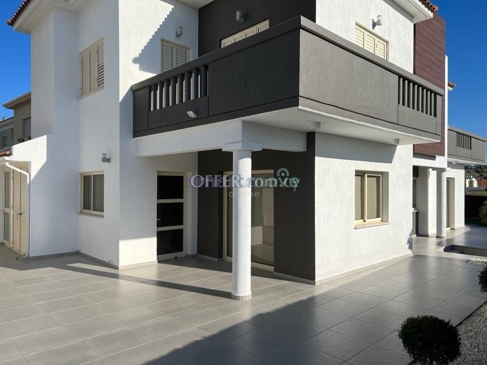 4 Bedroom Villa + Maids Room For Rent Limassol - 1