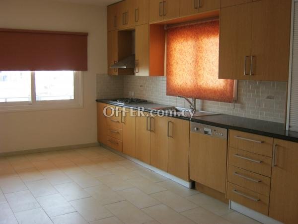 New For Rent €800 Apartment 3 bedrooms, Kaimakli Nicosia - 2