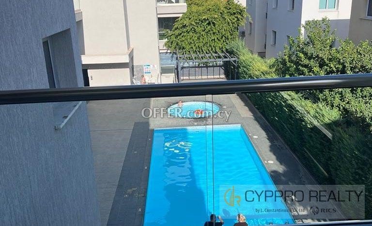3 Bedroom Apartment with Roof Garden in Tourist Area - 2