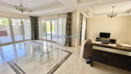 5 Bedroom Villa Pool For Rent Limassol Tourist Area - 2