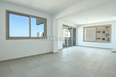 New For Sale €440,000 Apartment 2 bedrooms, Larnaka (Center), Larnaca Larnaca - 11