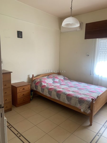 For Sale €150,000 Apartment 3 bedrooms Larnaka (Center), Larnaca Larnaca - 6