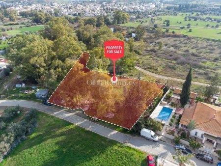 Residential field in a quiet location in Nisou Community in Nicosia District.