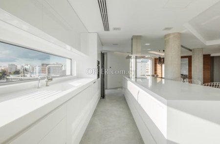 Καινούργιο Πωλείται €1,800,000 Πολυτελές Διαμέρισμα Ρετιρέ, τελευταίο όροφο, Λεμεσός (κέντρο) Λεμεσός - 8