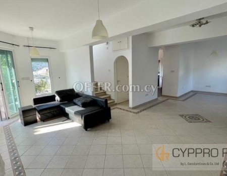 4 Bedroom Villa in Agios Tychonas - 8