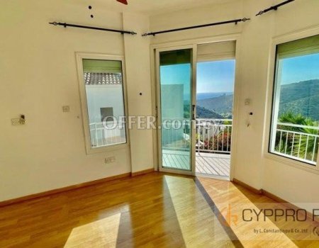 4 Bedroom Villa in Agios Tychonas - 4
