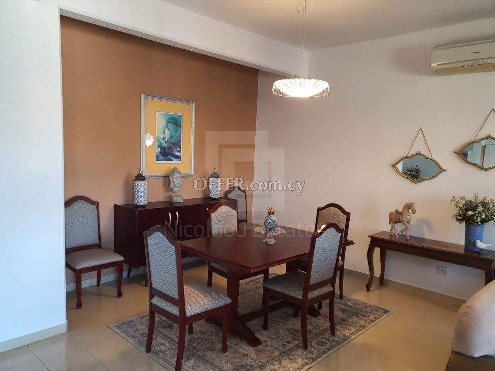 Very Large apartment Near Makarios Av.Limassol Cyprus - 10