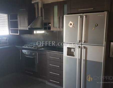 3 Bedroom Apartment in Neapoli - 8