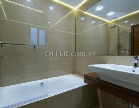 3 Bedroom Beachfront Apartment in Vashiotis Hallmark - 2