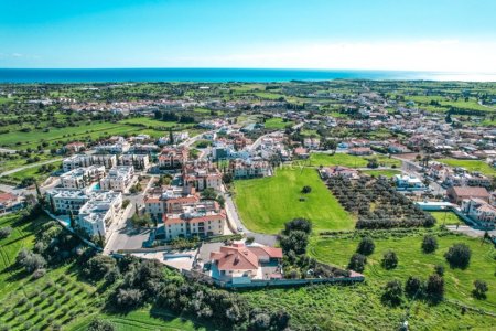 5 Bed House for Sale in Mazotos, Larnaca