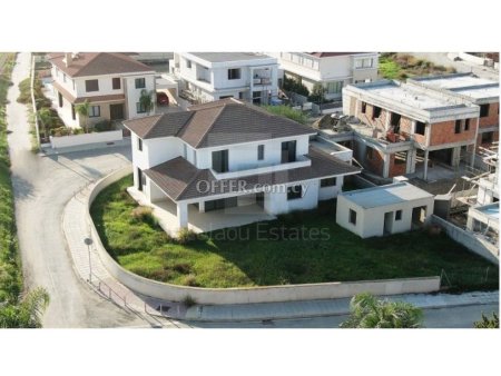 Incomplete two storey 4 bedroom house in Agios Giorgios area of Latsia District - 10
