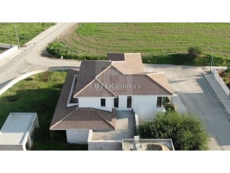 Incomplete two storey 4 bedroom house in Agios Giorgios area of Latsia District - 7