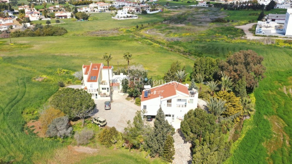 5 Bed Detached Villa for Sale in Paralimni, Ammochostos - 6