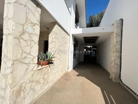 LOVELY THREE BEDROOM DETACHED HOUSE FOR SALE - 2