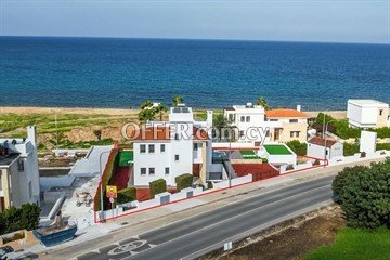 Seafront Amazing Villa  In Latchi, Neo Chorio, Paphos
