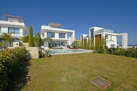 4 Bed Detached Villa for Sale in Protaras, Ammochostos - 1