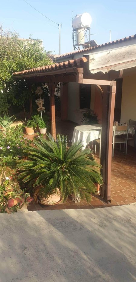 New For Sale €135,000 House (1 level bungalow) 2 bedrooms, Alethriko Larnaca