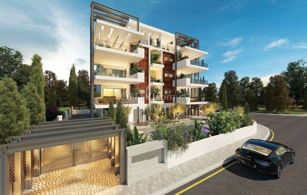 TWO BEDROOM APARTMENT WITH COMMUNAL POOL IN UNIVERSAL AREA OF PAPHOS - 2
