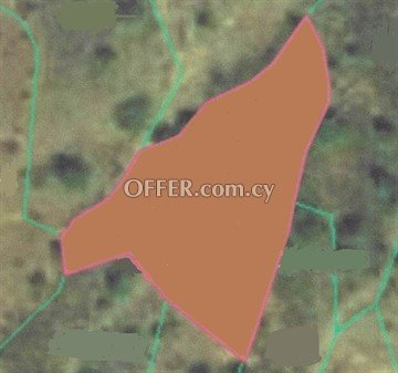 Piece Of Land Of 2342 Sq.M.  In Agios Epifanios Oreinis, Nicosia