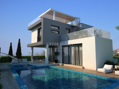 Luxurious 4-Bedroom Villa in Kapparis