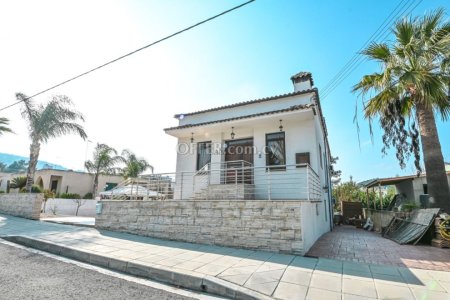 4 Bed House for Sale in Psevdas, Larnaca - 10