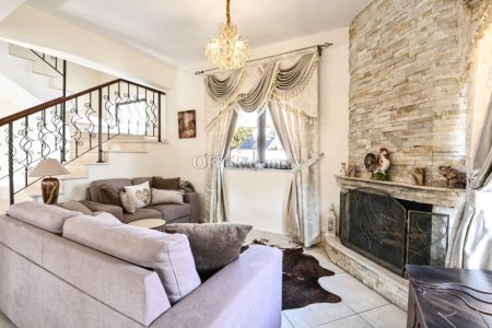 4 Bed House for Sale in Psevdas, Larnaca - 9