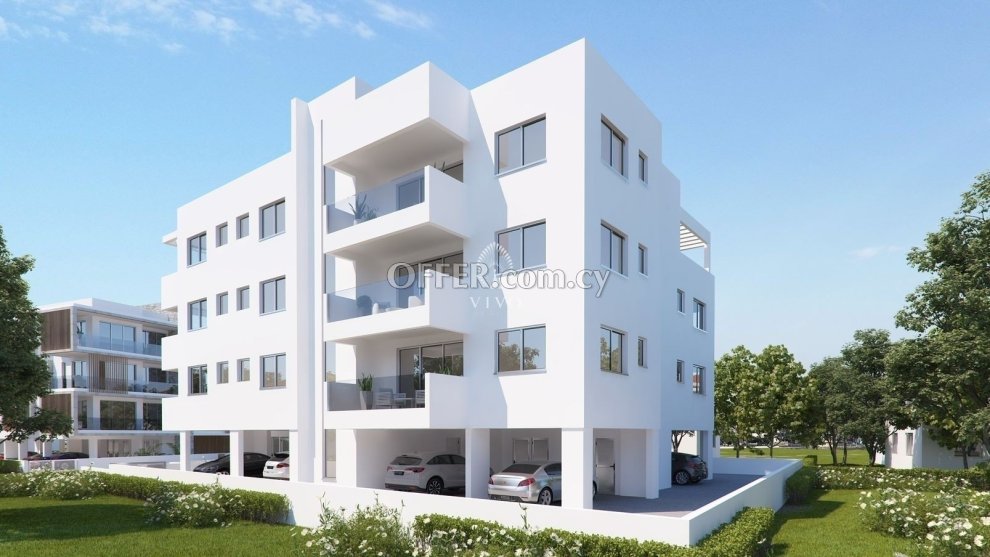 FOR SALE 2-BEDROOM APARTMENT ON THE 2ND FLOOR IN THE HEART OF LIMASSOL - 8