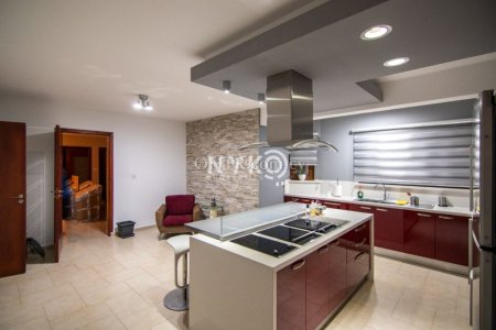 5 bedroom detached house semi-furnished - 14