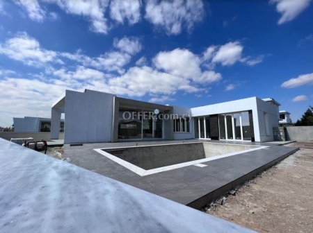 3 Bed Bungalow for Sale in Dekelia, Larnaca