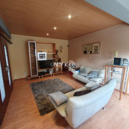 5 bedroom detached house semi-furnished - 10