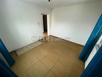 2 Bedroom House  In Agrokipia, Nicosia - 7