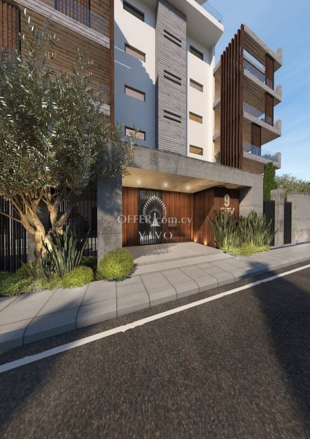 LUXURY APARTMENT WITH 3 BEDROOMS ON THE 4th FLOOR - 9