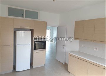 Spacious 3 Bedroom Apartment  In Akropoli, Nicosia - 4