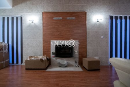 5 bedroom detached house semi-furnished - 17
