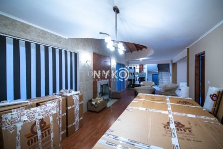 5 bedroom detached house semi-furnished - 18