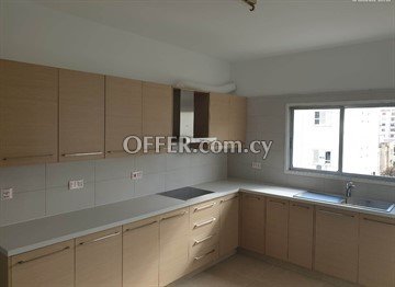 Spacious 3 Bedroom Apartment  In Akropoli, Nicosia - 6