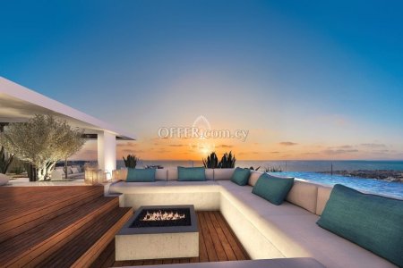 LUXURY APARTMENT WITH 3 BEDROOMS ON THE 4th FLOOR - 6