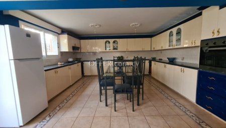 Ground floor Apartment in Geroskipou area 4 Bedrooms 2 bathrooms - 5