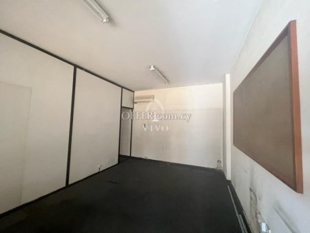 COMMERCIAL GROUND FLOOR SPACE LOCATED IN THE HEART OF TOURIST AREA - 4