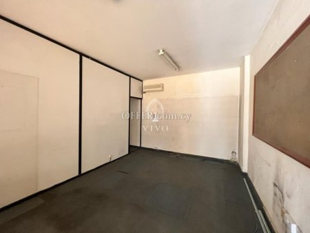 COMMERCIAL GROUND FLOOR SPACE LOCATED IN THE HEART OF TOURIST AREA - 3