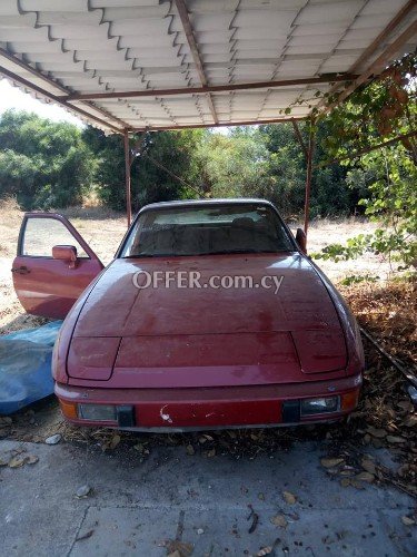 1982 Porsche 924 Petrol Automatic Coupe - 1